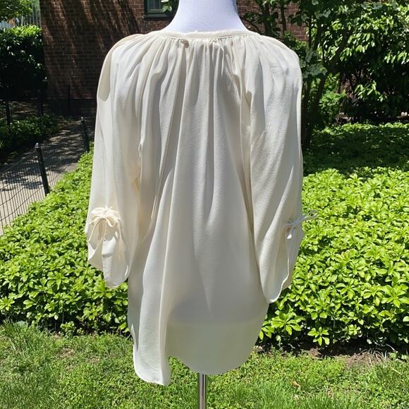 Yumi Kim Cream Silk Collarless V-Neck Blouse - Picture 7 of 7